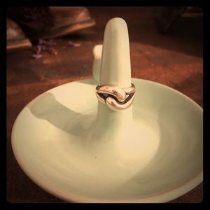 James Avery knot ring